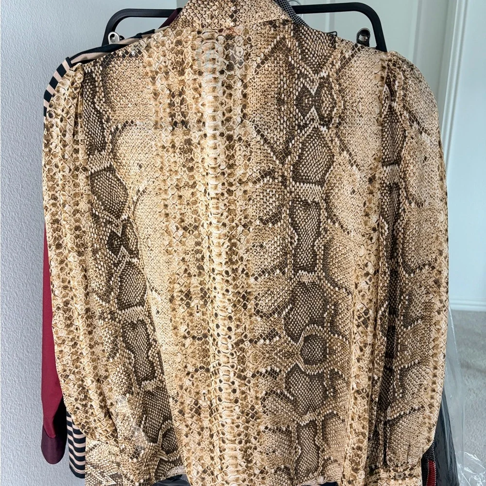 NWOT Zara Snake Print Tie-Neck Blouse in Beige and Brown Size Small